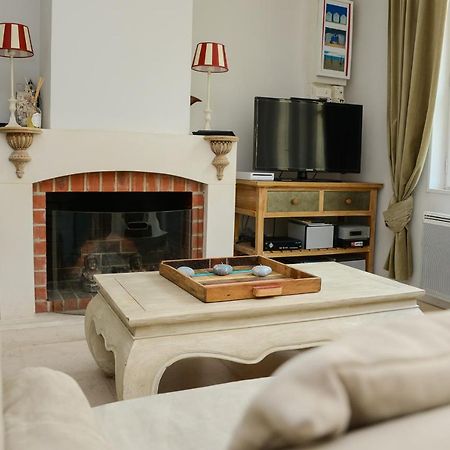 La maison bleue Cabourg Extérieur photo